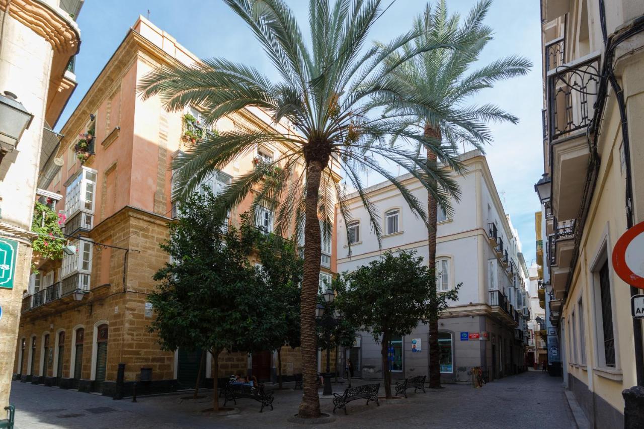 Cruise Adapted Apartment By Cadiz4Rentals المظهر الخارجي الصورة